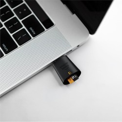 Outlet G0650 Amazon Basics Micro SD Card Reader USB-C 3.0 200 MB/S Czarny