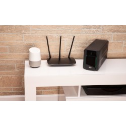 Outlet Zasilacz Awaryjny UPS APC BX750MI 750 VA 410 4x IEC USB AVR