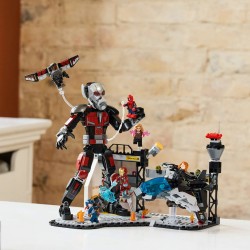 LEGO Super Heroes 76314 Kapitan Ameryka: Wojna bohaterów- bitwa