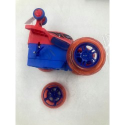 USZKODZONY Zdalnie sterowane auto kaskaderskie Spiderman Dreamlandia 2.4GHz