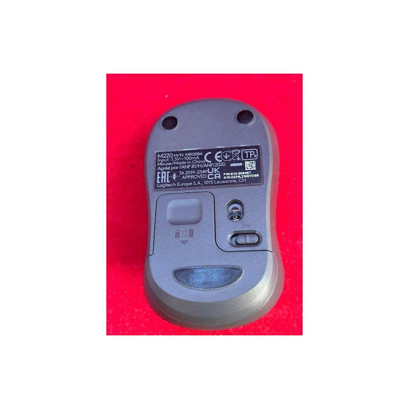 Outlet Myszka bezprzewodowa Logitech M220 sensor optyczny 1000 dpi OPIS Outlet Myszka bezprzewodowa Logitech M220 sensor optyczny 1000 dpi OPIS