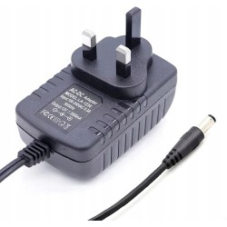 Outlet Zasilacz 12V 2A do taśm LED AC 100-240V wtyczka UK czarny