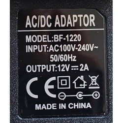 Outlet Zasilacz 12V 2A do taśm LED AC 100-240V wtyczka UK czarny