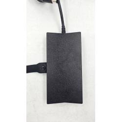 Outlet Stacja dokująca Dell WD19 K20A USB-C 180W HDMI DisplayPort wtyk UK