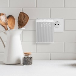 Outlet Radio gniazdkowe TECHNISAT Viola BT 7,5x10x8cm 6 przycisków Białe