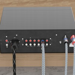 Outlet Kabel zasilający HiFi Monosaudio P078 1.5m miedź OFC ekranowany C15