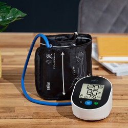 Outlet Braun ExactFit 2 Ciśnieniomierz Naramienny Automatyczny Czarno-Biały