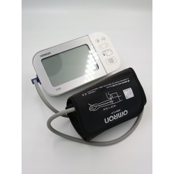 Outlet Ciśnieniomierz naramienny OMRON X7 Smart Bluetooth AFib + mankiet