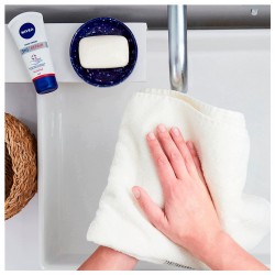 Nivea Naprawczy Krem do Rąk 3 w 1 75 ml
