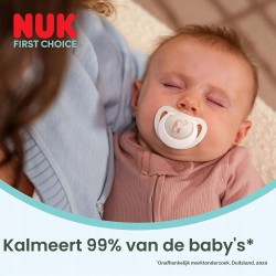Outlet Smoczki NUK First Choice 6-18m Ortodontyczne Świecące w Ciemności