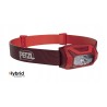 Outlet Latarka czołowa czerwona Petzl 300 lm zasięg 35m LED OPIS