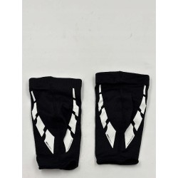Outlet Opaska podtrzymująca Nike Guard Lock Elite Sleeve rozmiar M czarny