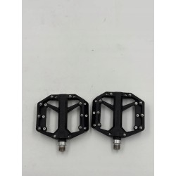 Outlet Pedały platformowe Shimano PD-GR400 czarny bezpieczny stabilny