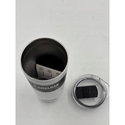 Outlet Kubek Termiczny Camelbak Tumbler pojemność 600ml antypoślizgowy OPIS