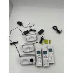 Outlet Zestaw 3 telefonów bezprzewodowych (TRIO) z automatyczną sekretarką