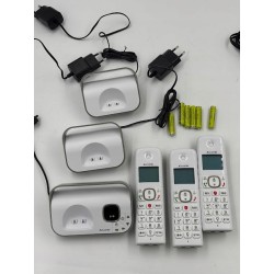 Outlet Zestaw 3 telefonów bezprzewodowych (TRIO) z automatyczną sekretarką