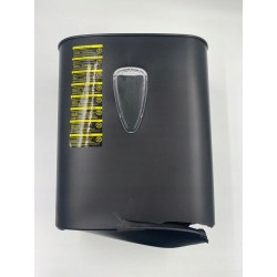 Niszczarka do papieru Amazon Basics czarna P3 15,5l na karty dokumenty OPIS