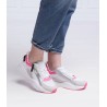 Guess Buty sportowe FL6B2L ELE12 r. 40