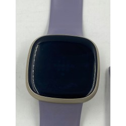 USZKODZONY Smartwatch Fitbit Versa 3 do monitorowania zdrowia OPIS