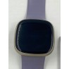USZKODZONY Smartwatch Fitbit Versa 3 do monitorowania zdrowia OPIS