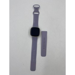 USZKODZONY Smartwatch Fitbit Versa 3 do monitorowania zdrowia OPIS