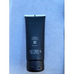 JUVENTUS Męskie pudełko upominkowe żel pod prysznic 200 ml + szalik OPIS