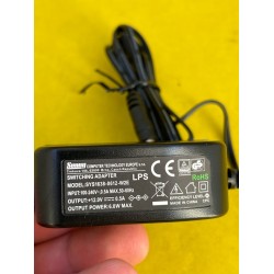 PremiumCord Uniwersalny Zasilacz 230V/12V/1,5A DC
