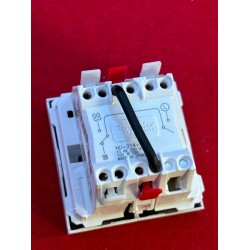 Outlet Włącznik/wyłącznik Unica VMC Control 2 prędkości 10 A obwód 2-drożny