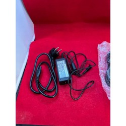 Outlet Zasilacz wewnętrzny Acer moc 45 W do urządzeń Acer napięcie 19 V