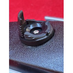 Outlet FREESOO Bezprzewodowa Ładowarka Samochodowa regulowany uchwyt OPIS