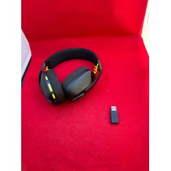 Outlet Słuchawki bezprzewodowe wokółuszne Logitech G435 czas pracy 18h OPIS