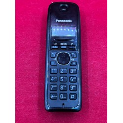 Outlet Telefon bezprzewodowy Panasonic KX-TG1611SPH tryb głosnomówiący OPIS