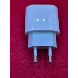 Outlet Apple Zasilacz USB-C o mocy 20 W MUVV3ZM/A A2347 szybkie ładowanie