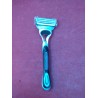 Outlet Maszynka GILLETTE SKINGUARD SENSITIVE DO GOLENIA + wkład wymienny