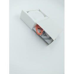 Outlet Słuchawki bezprzewodowe douszne JBL Wave Buds białe Bluetooth sport