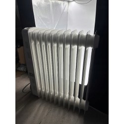 TC78011N Grzejnik olejowy Perel moc 2500 W biały trzy ustawienia ciepła