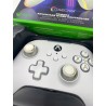 Outlet PowerA PC/XS Pad Advantage Lumectra biały i taśma LED RGB OPIS