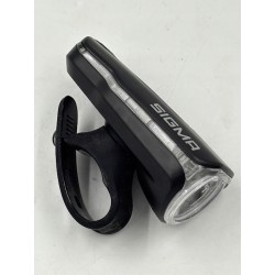 Outlet Oświetlenie rowerowe Sigma Sport Aura 60 i Infinity 60 lm 3 tryby