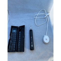 Outlet Szczoteczka elektryczna Oral-B Genius X czarna czujnik siły nacisku