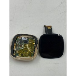 USZKODZONY Smartwatch Fitbit Versa 3 różowy 260mAh OPIS