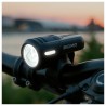 Oświetlenie rowerowe przednie Sigma Sport Aura 45 czas pracy 21 h 2 tryby