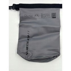 Nordlight Wodoodporna torba sucha Dry Bag poj 2 L z rolowanym zamknięciem