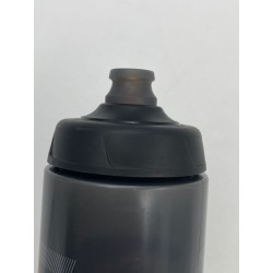 Outlet ZEFAL MAGNUM Pro Smoked Bidon czarny 975ml Ulepszony Ustnik OPIS