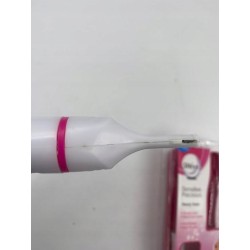 Outlet TEMPO DI SALDI Golarka elektryczna do twarzy i okolic bikini OPIS