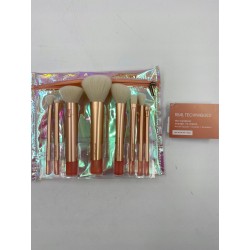 REAL TECHNIQUES The Wanderer zestaw pędzli do makijażu 8 pędzli z torbą