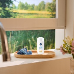 NIVEA SUN Invisible Daily SPF 50+ 40 ml szybko wchłaniający się matujący