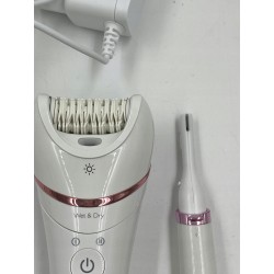 Depilator bezprzewodowy Philips Beauty Set z serii 9000 model BRE740/90