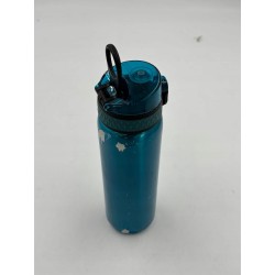 Outlet Bidon Ion8 600 ml lekki szczelny higieniczny bezzapachowy OPIS