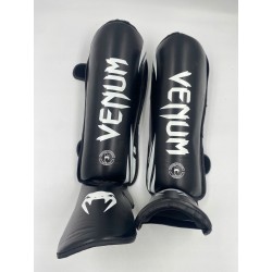 Ochraniacze na piszczele i stopy Venum Challenger rozmiar L czarne