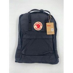 Outlet Plecak Fjallraven Kanken Classic Pack czarny pojemny wytrzymały OPIS